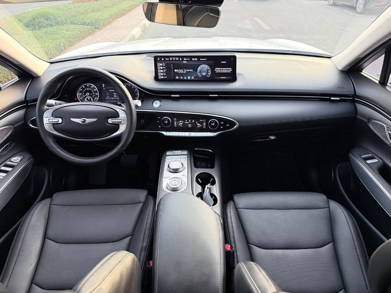 Genesis GV70