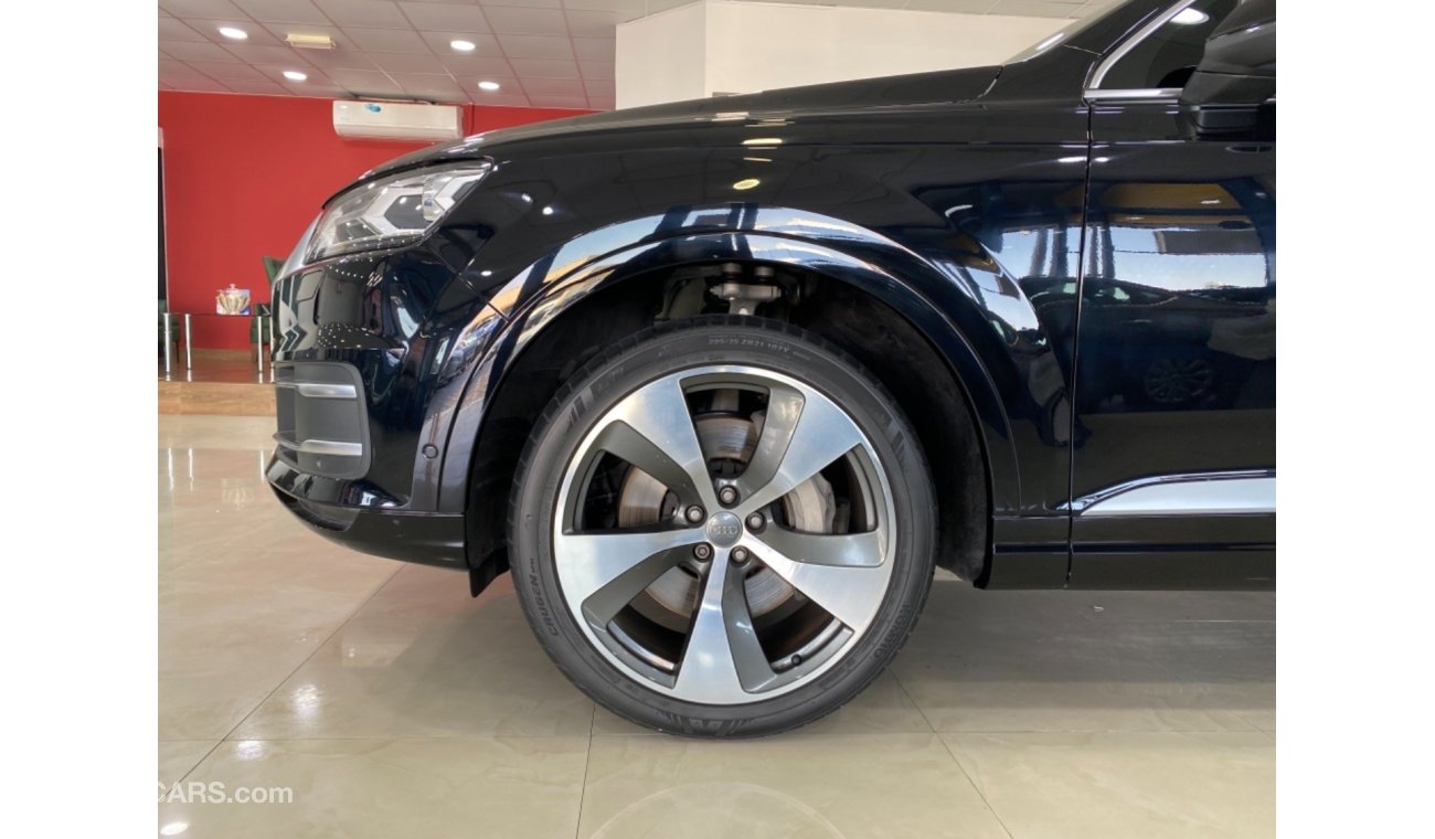 أودي Q7 TFSI V6