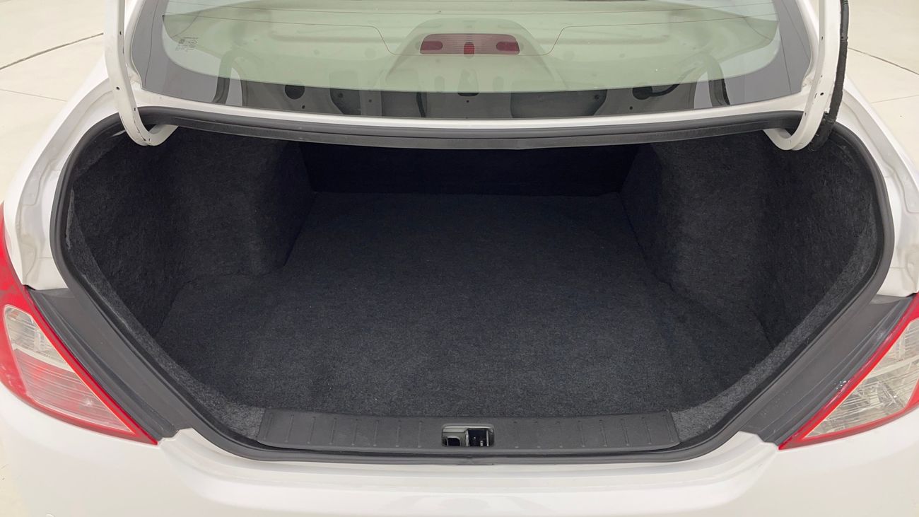 Nissan Sunny SV 1.5 | Zero Down Payment | Home Test Drive