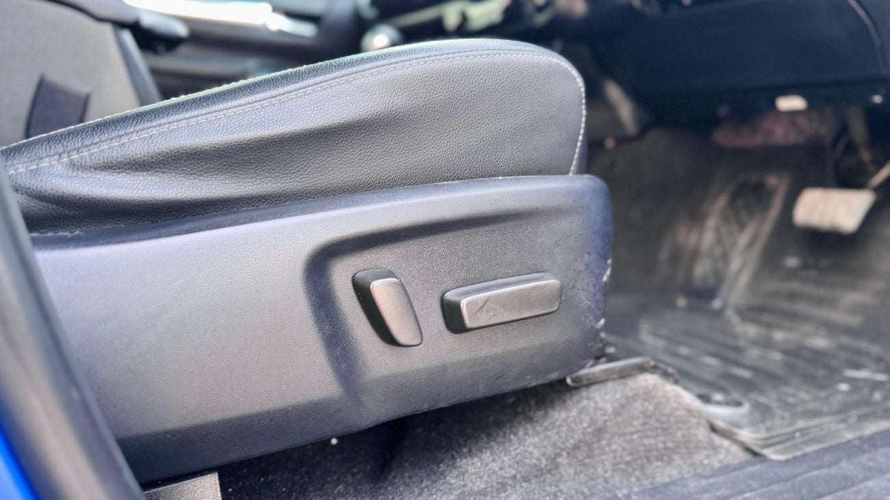 Toyota Hilux OFF-ROAD MODIFIED | 2.8L DIESEL ENGINE | HEAVY DUTY FRONT BUMPER | AUTOMATIC TRANSMISSION |