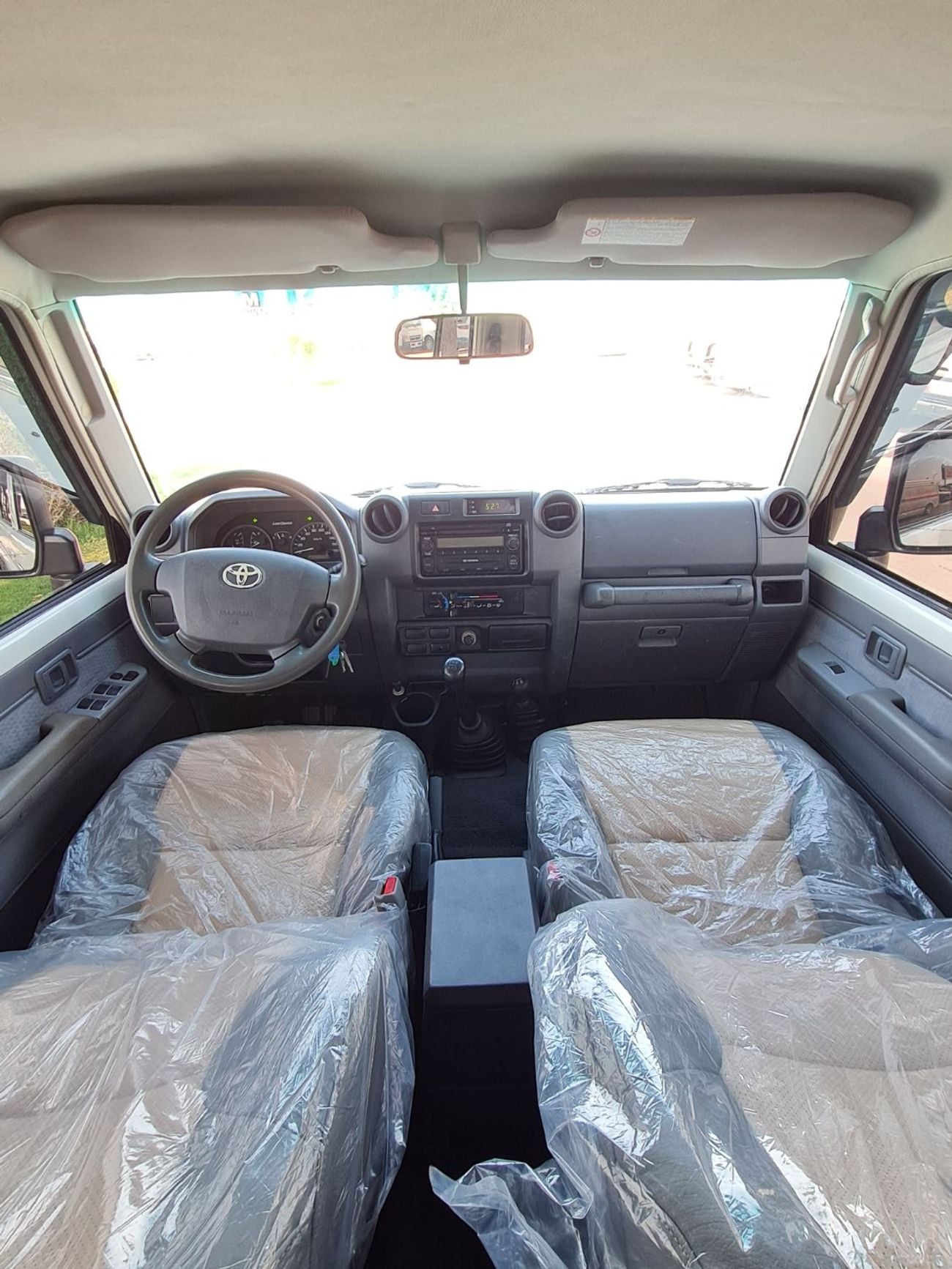 Toyota Land Cruiser Pick Up Double Cabin  Left Hand Drive Engine:  V6