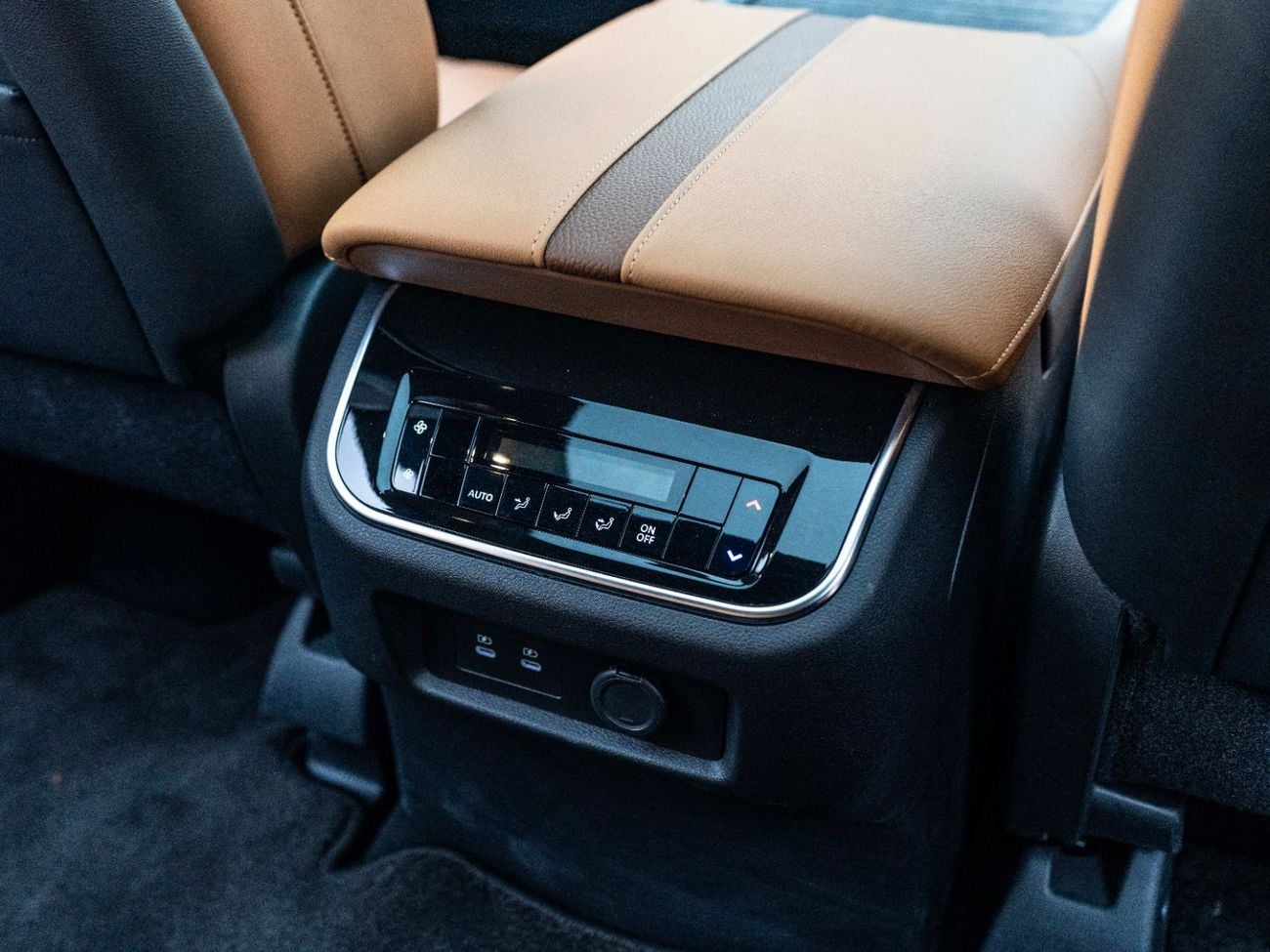 نيسان باترول SE Titanium