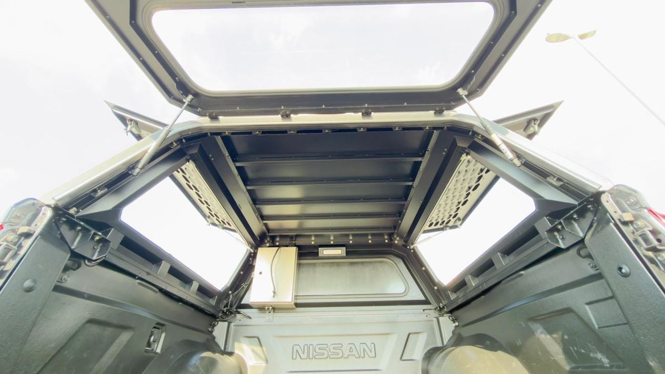 نيسان نافارا -