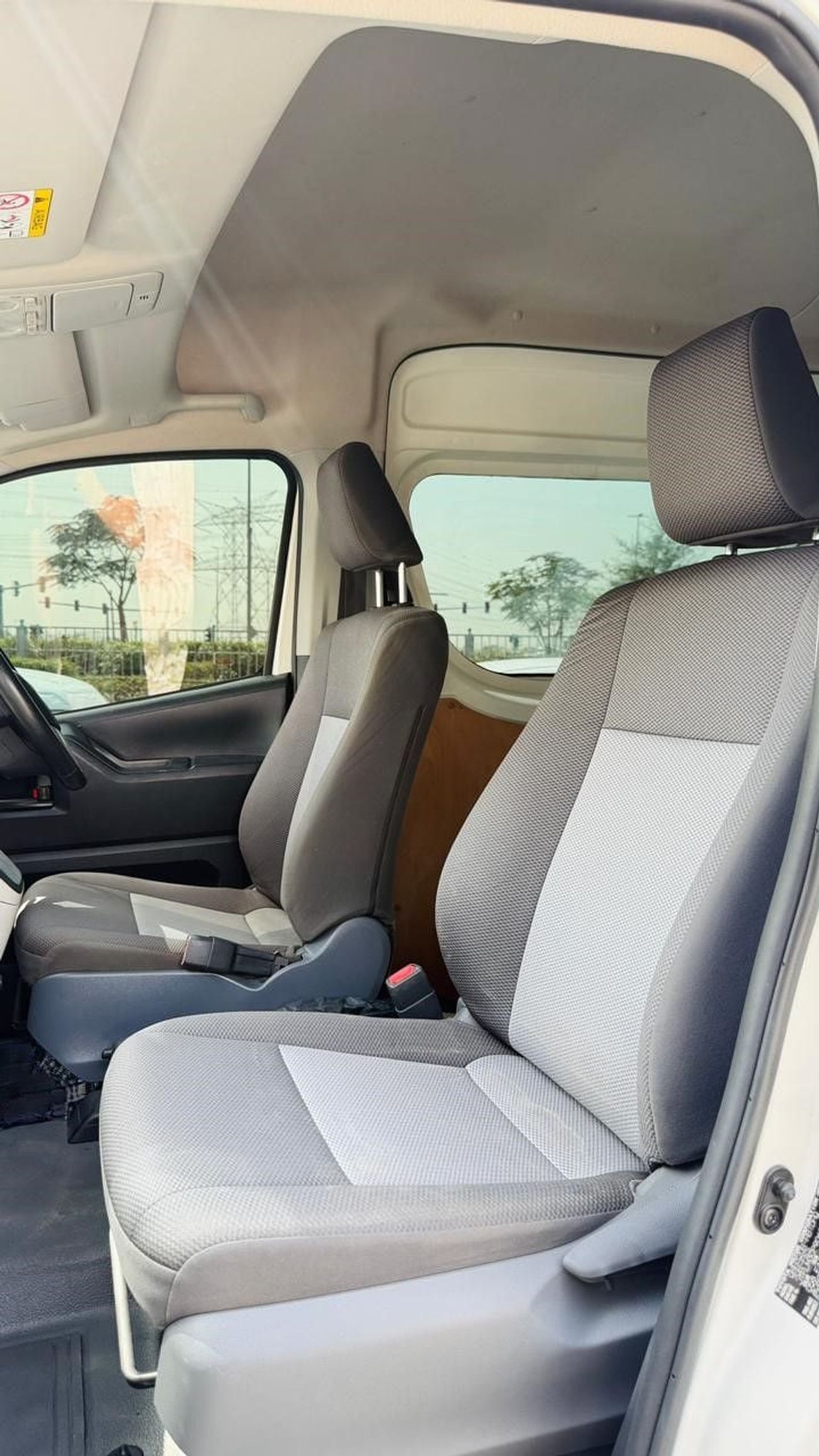 تويوتا هاياس 