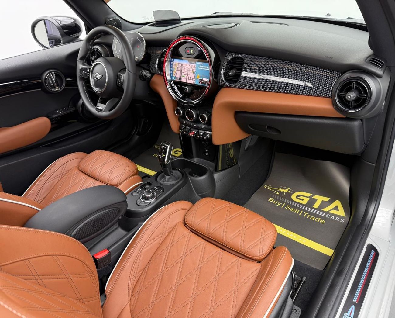 Mini Cooper S Coupé 2022 MINI Cooper S (JCW Kit) ,Warranty ,Service Contract ,Full Service History ,GCC