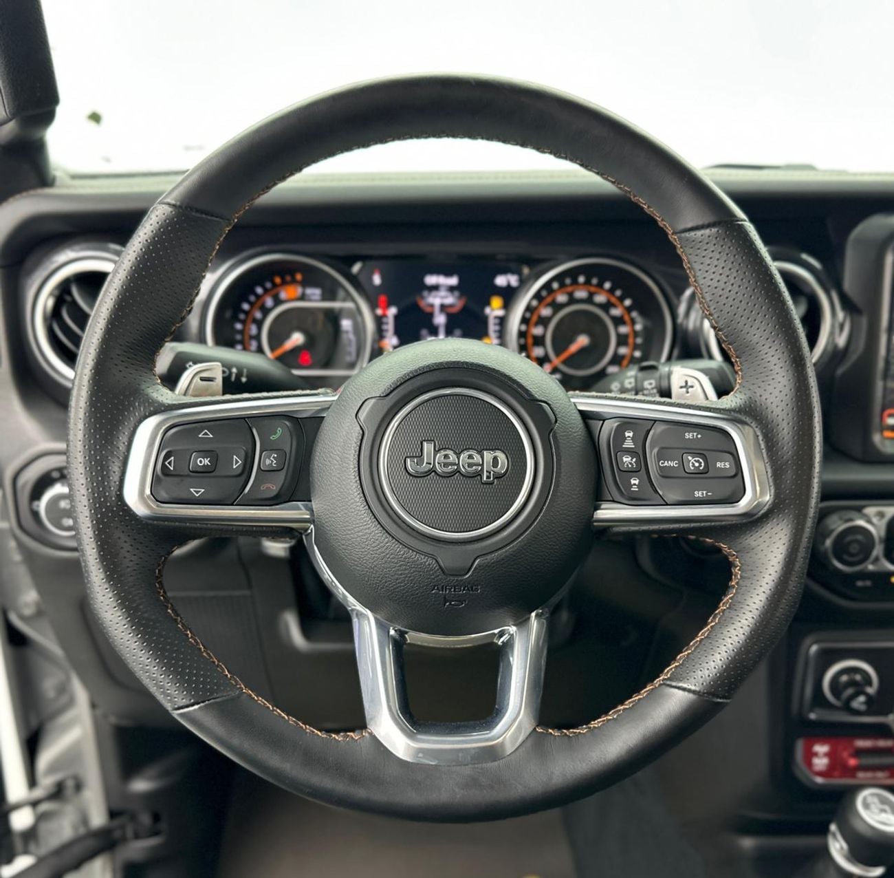 جيب رانجلر أنليميتد 2023 Jeep Wrangler Rubicon 392 SRT, Feb/2027 JEEP Warranty, GCC