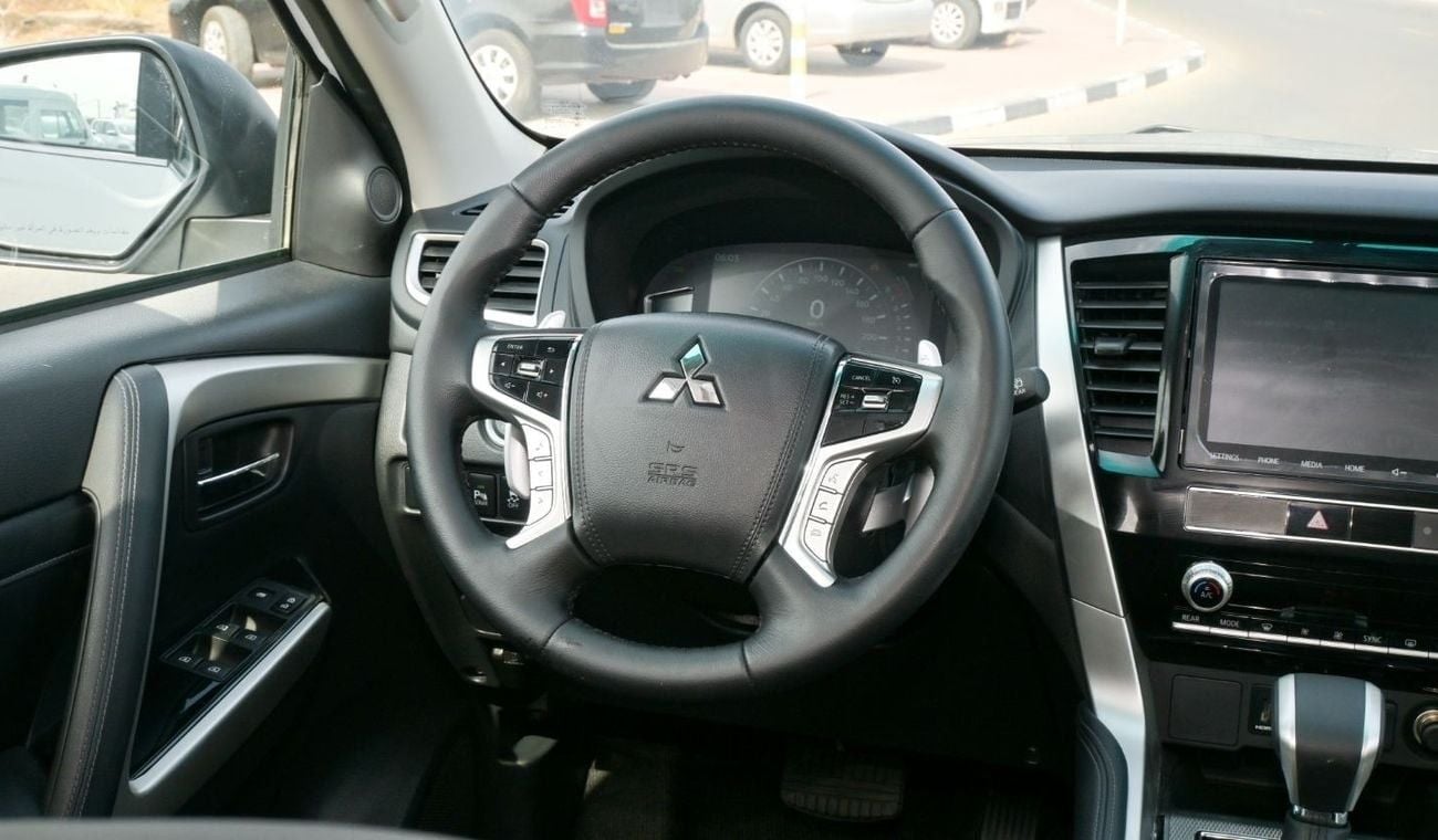 ميتسوبيشي مونتيرو سبورت Brand New Mitsubishi Montero Sport Prime Edition 2023 Export 3.0L A/T 4WD Petrol |White/Black|