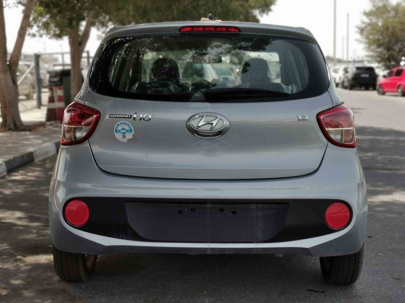 Hyundai Grand i10 1.2L, 14" Tyre, Air Conditioner, Fabric Seats, Fog Lights, Xenon Headlights (CODE # HGI04)