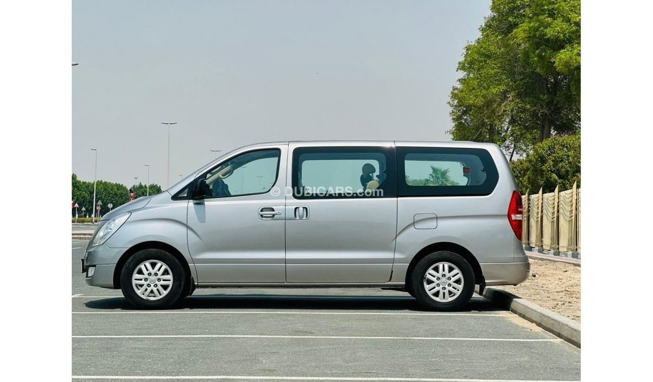 Hyundai H-1 Std 740 PM || HYUNDAI H1 2.4L || 9 SEATER || 0% DP || GCC || WELL MAINTAINED