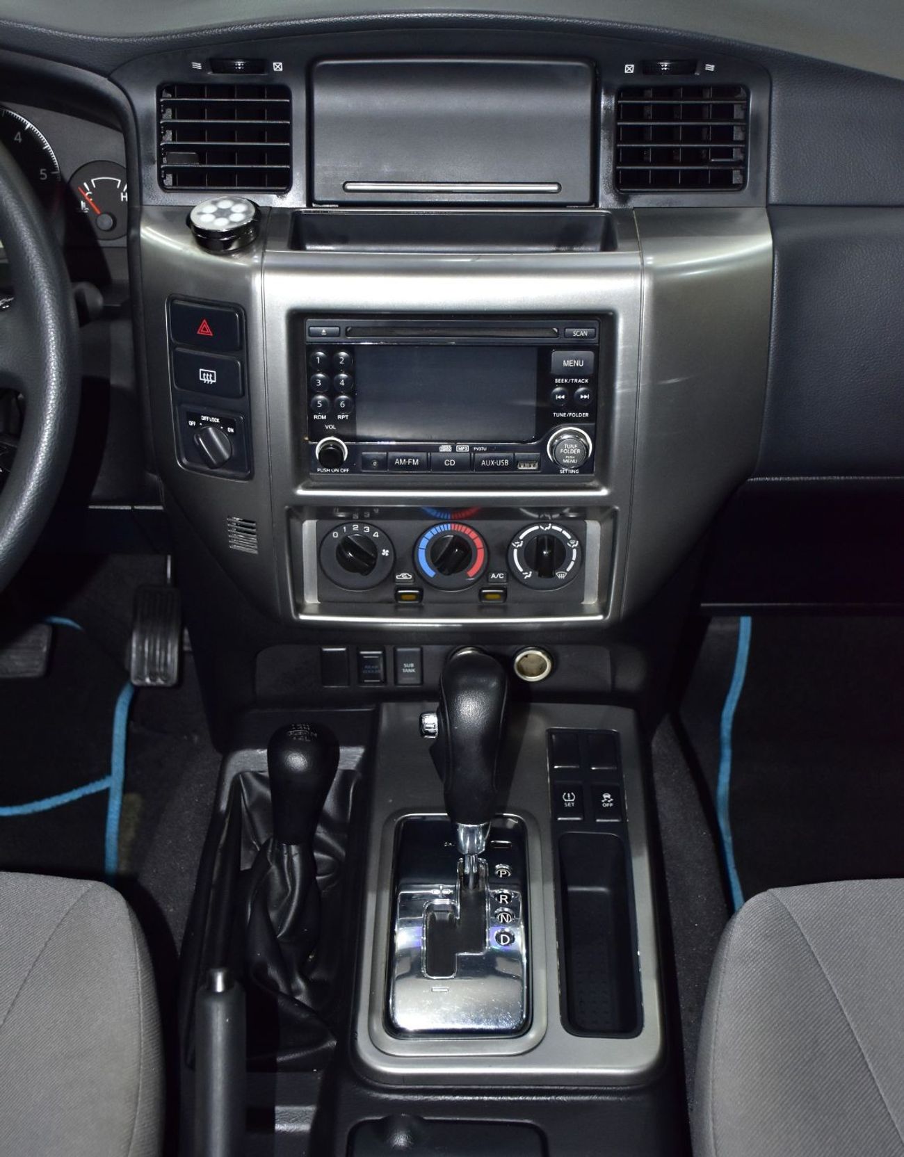 Nissan Patrol EXCELLENT DEAL for our Nissan Patrol GL 4x4 AT ( 2020 Model ) in Golden Color GCC Specs