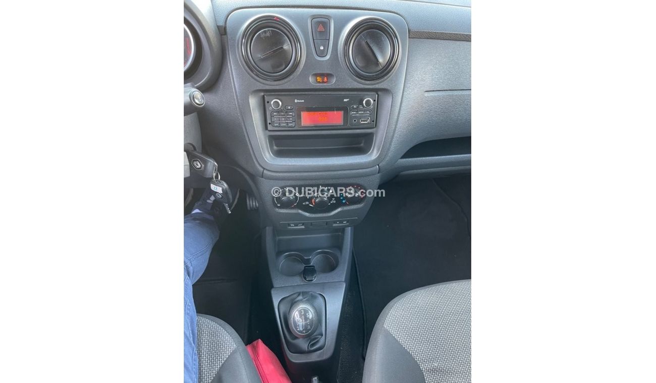 رينو دوكر Std