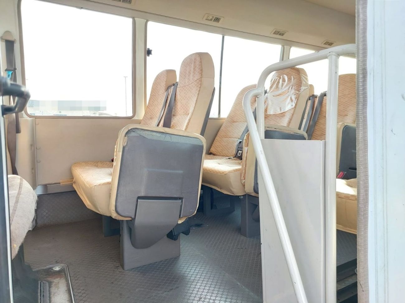 ميتسوبيشي روزا MITSUBISHI ROSA BUS 2012 RHD 3.0 L DIESEL AUTOMATIC (PM00079)