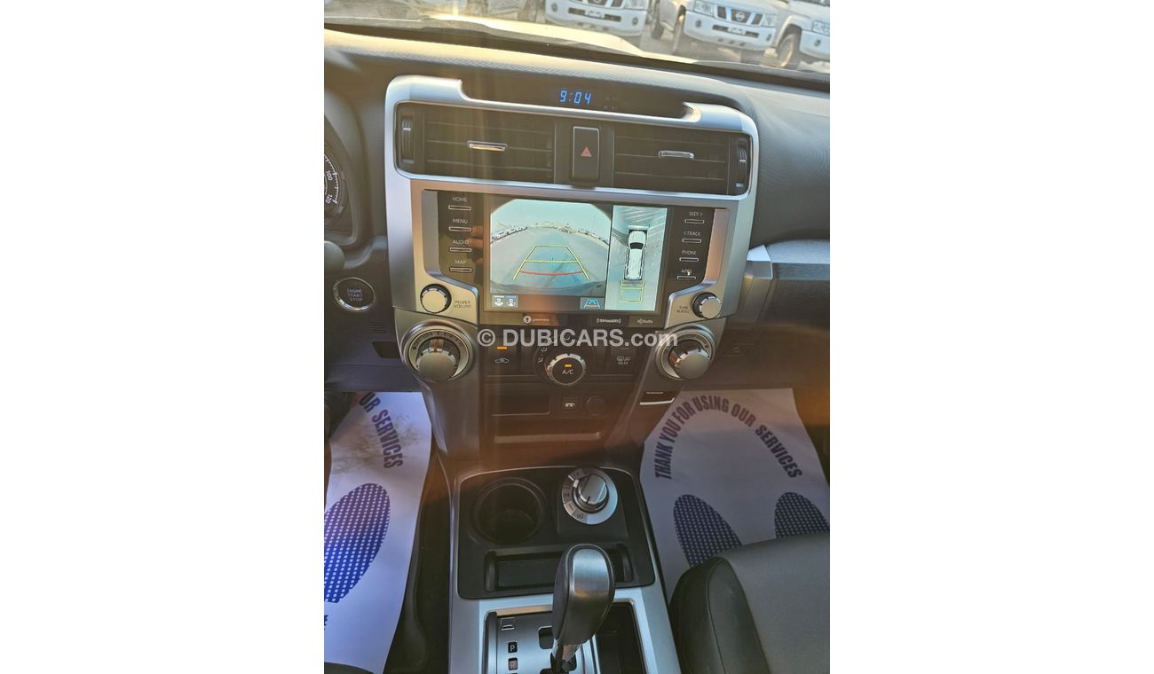 Toyota 4Runner 2022  Toyota 4RUNNER SR5 full option sunroof, 4x4 and 360 cameras