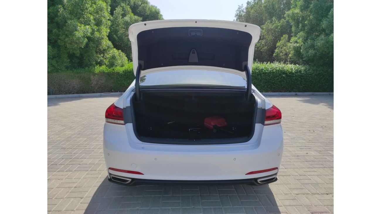 Genesis G80 Platinum Full opstions usaGenesis G80 2017 V6 3.8