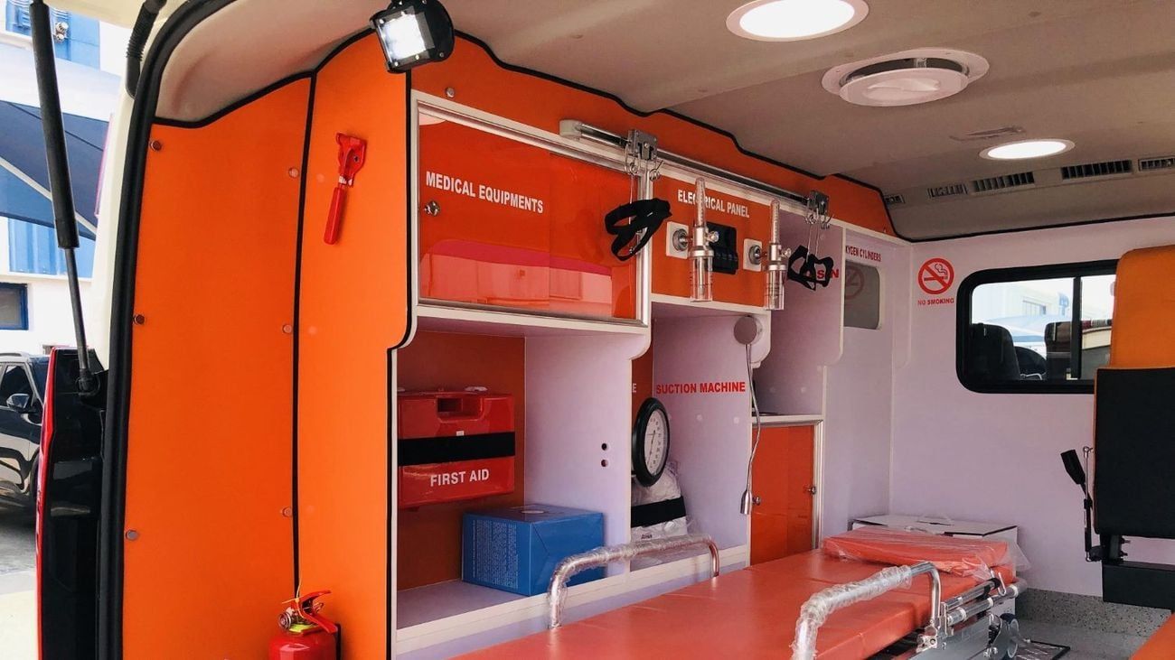 Toyota Hiace GL Standard Roof Ambulance V6 3.5L Petrol Brand New