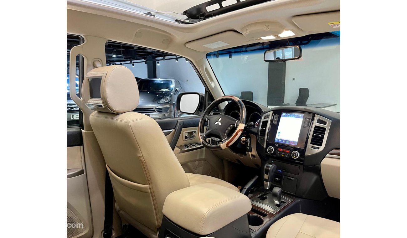 ميتسوبيشي باجيرو 2017 Mitsubishi Pajero, Full Service History, Warranty, Service Contrcat, Low Kms, GCC