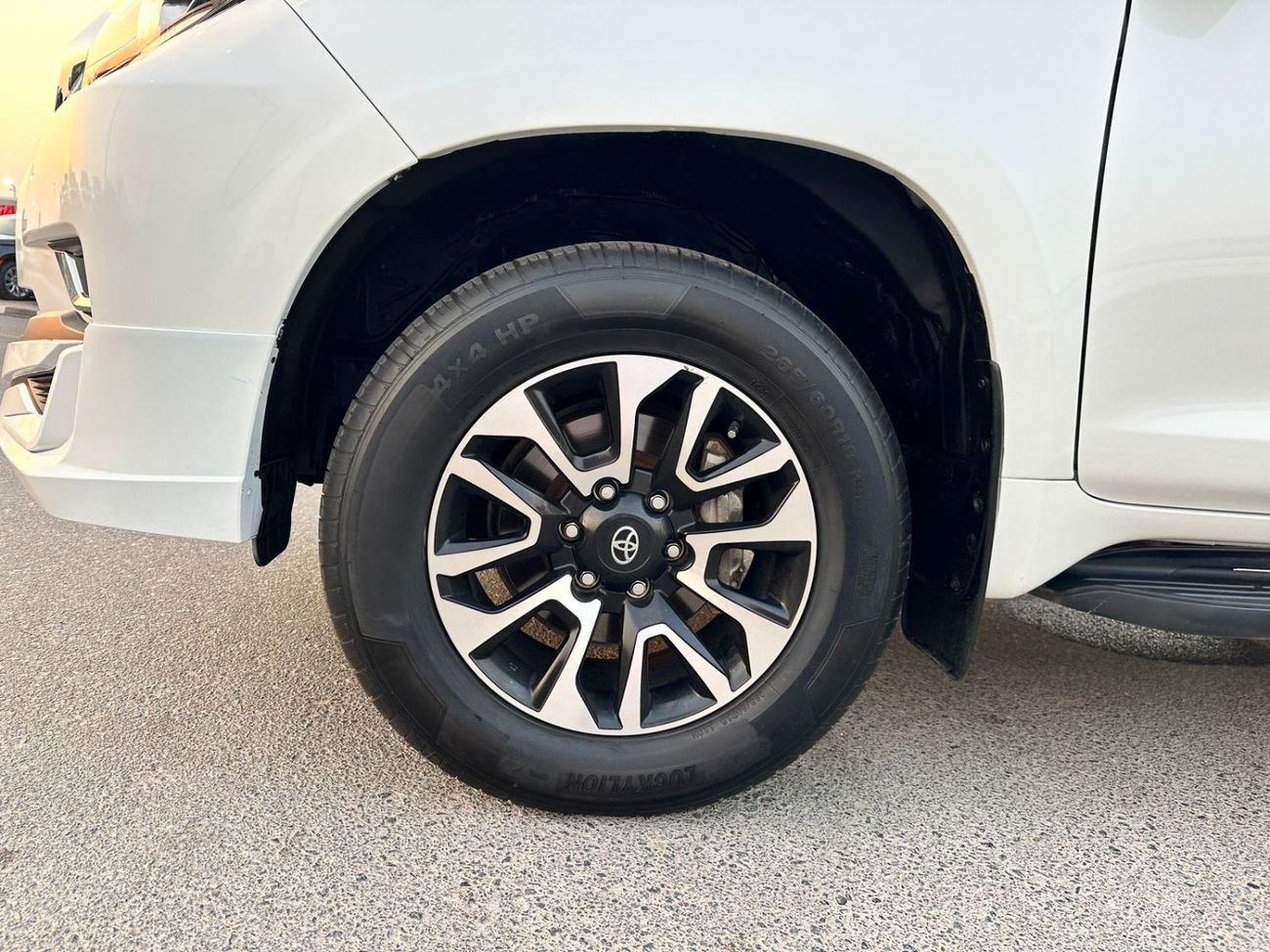 Toyota Prado MODIFIED TO PRADO 2023 | TEXTURED LEATHER SEATS | 2.7L PETROL | 2017 | TESLA SCREEN | LHD | REAR VIE