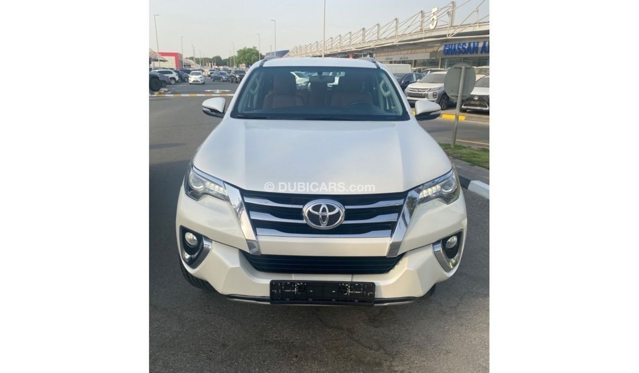 تويوتا فورتونر VXR