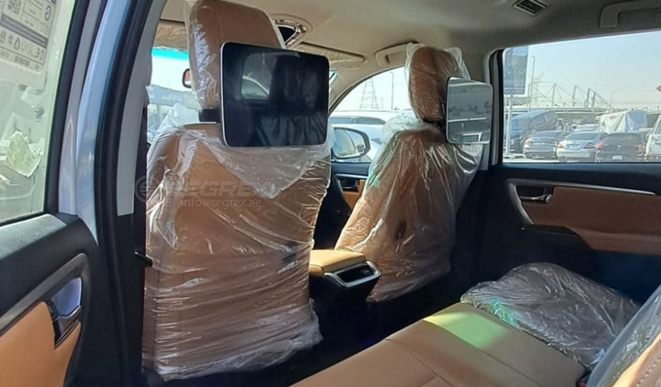 تويوتا فورتونر 2025 Model Toyota Fortuner VXR+, 4.0L Petrol 4WD 6A/T 