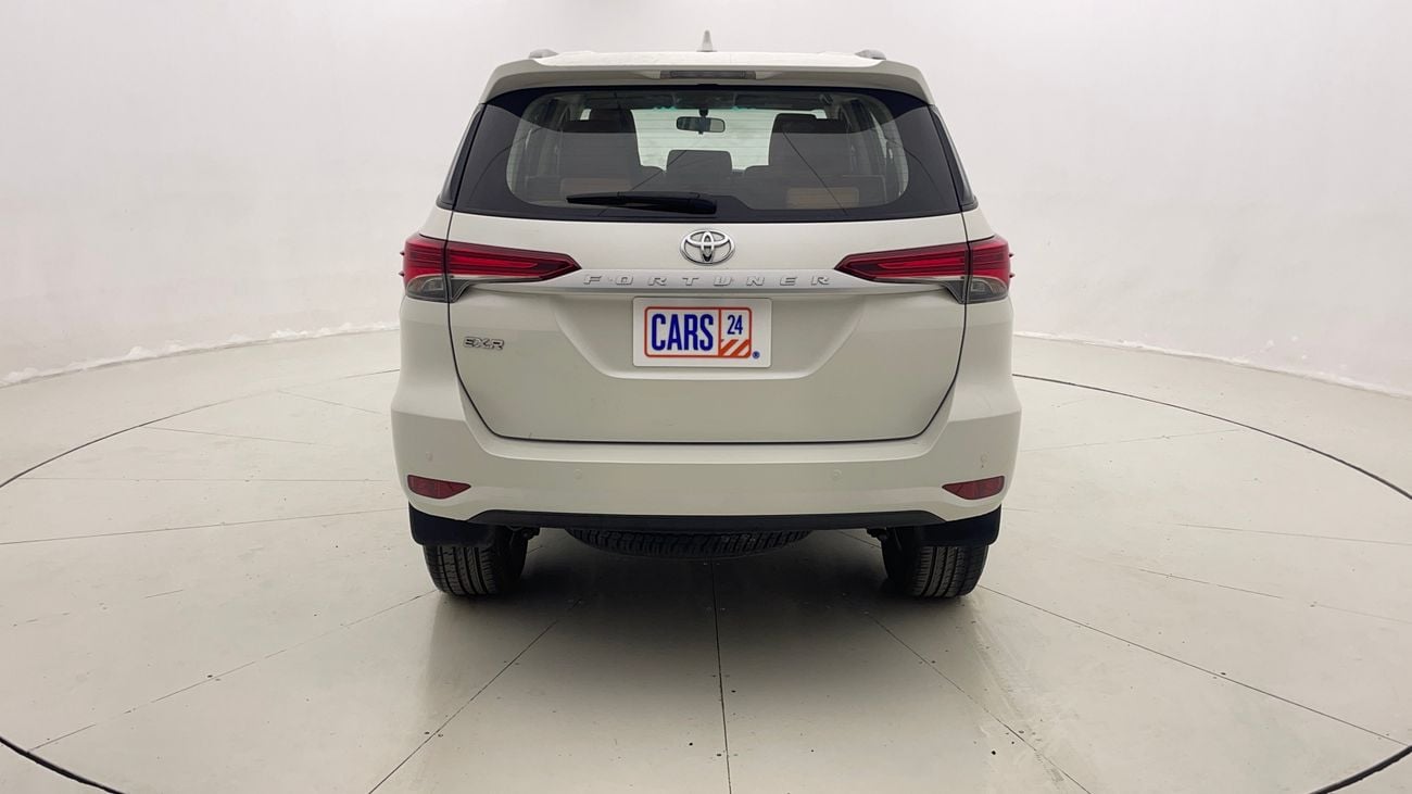 تويوتا فورتونر EXR 2.7 | بدون دفعة مقدمة | اختبار القيادة في المنزل