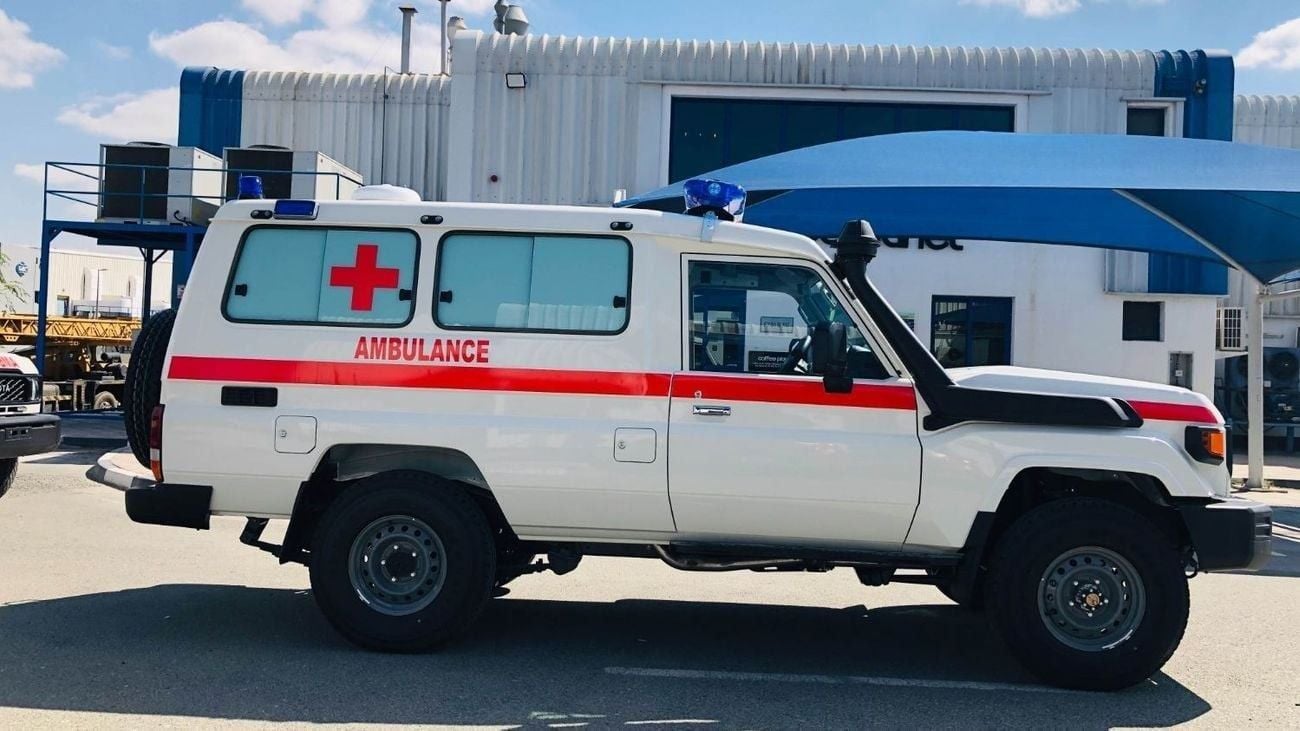 Toyota Land Cruiser 70 LC 78 HARDTOP 2.8L MT 78 Ambulance Conversion [Type 1 & 2]