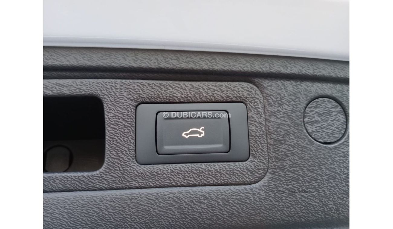 Jetour X70 For UAE X70 Plus Comfort 1.5L Turbo Gasoline SUV White color