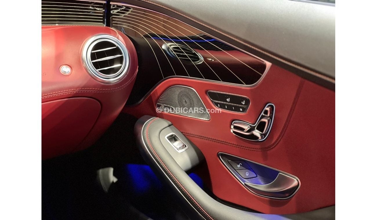 Mercedes-Benz S 560 Coupe Coupe