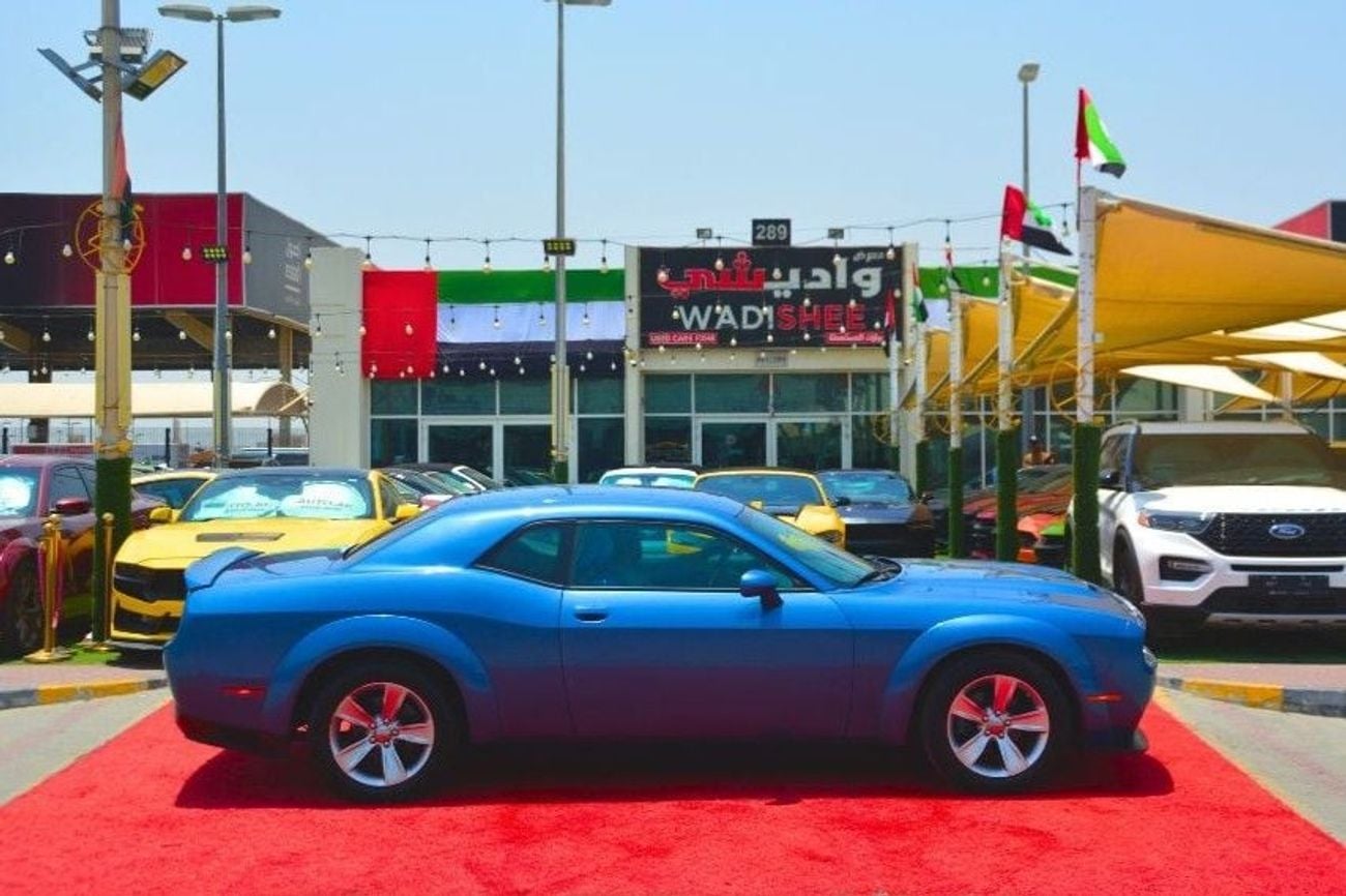 Dodge Challenger SXT