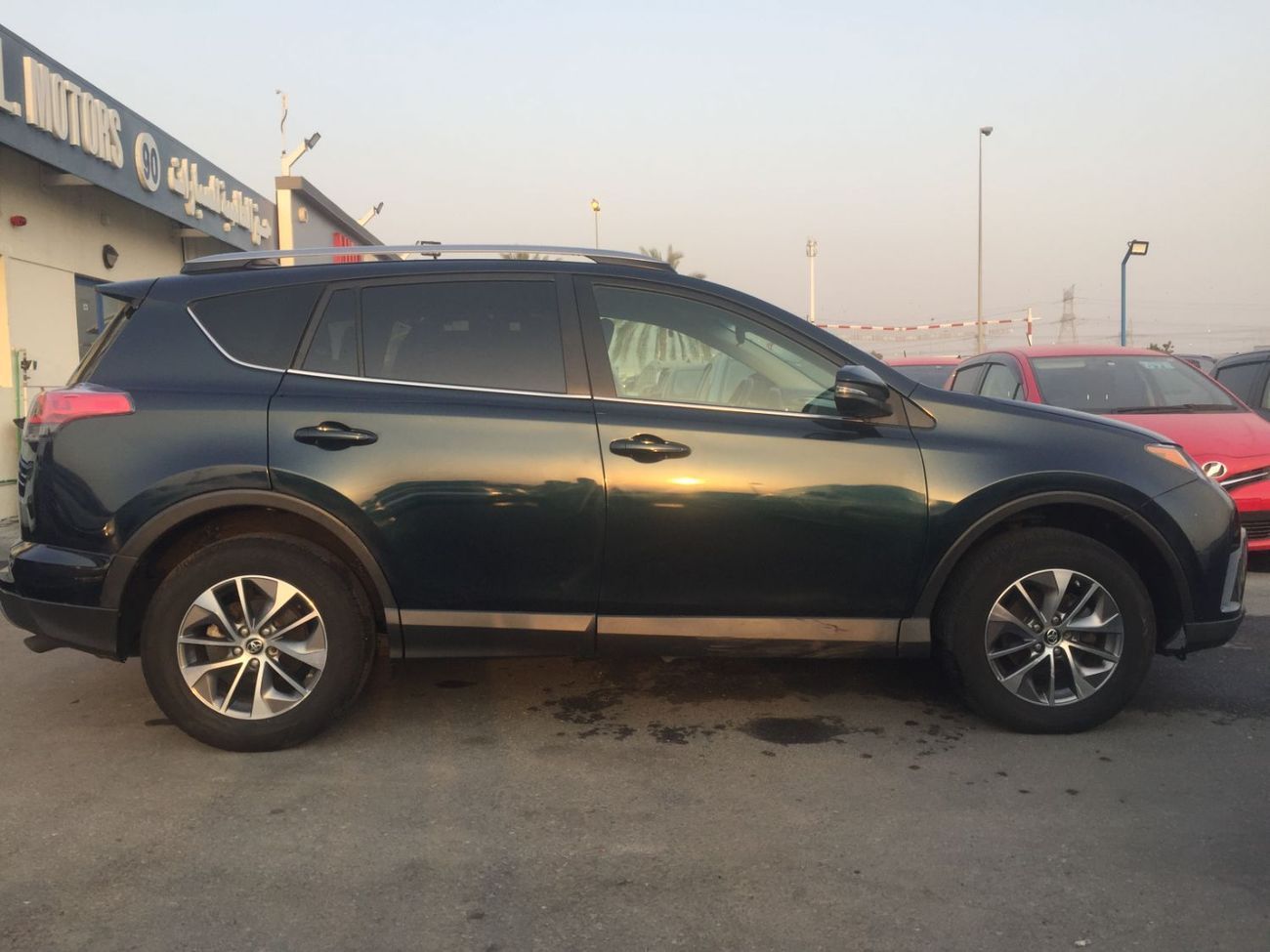 Toyota RAV4 TOYOTA RAV4 HYBRID  4X4 XLE