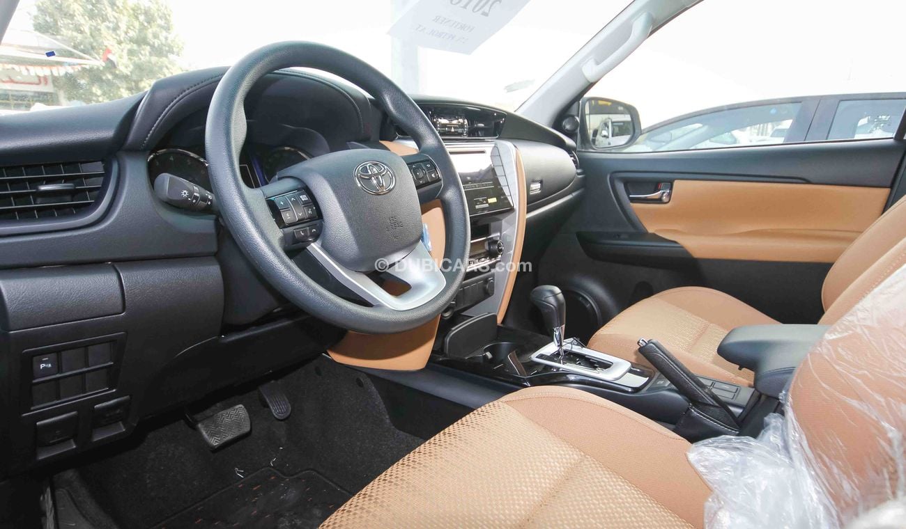 تويوتا فورتونر SR5