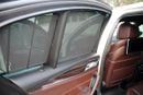 بي أم دبليو 550i M550i xDrive V8 | GCC Specs | Pristine Condition