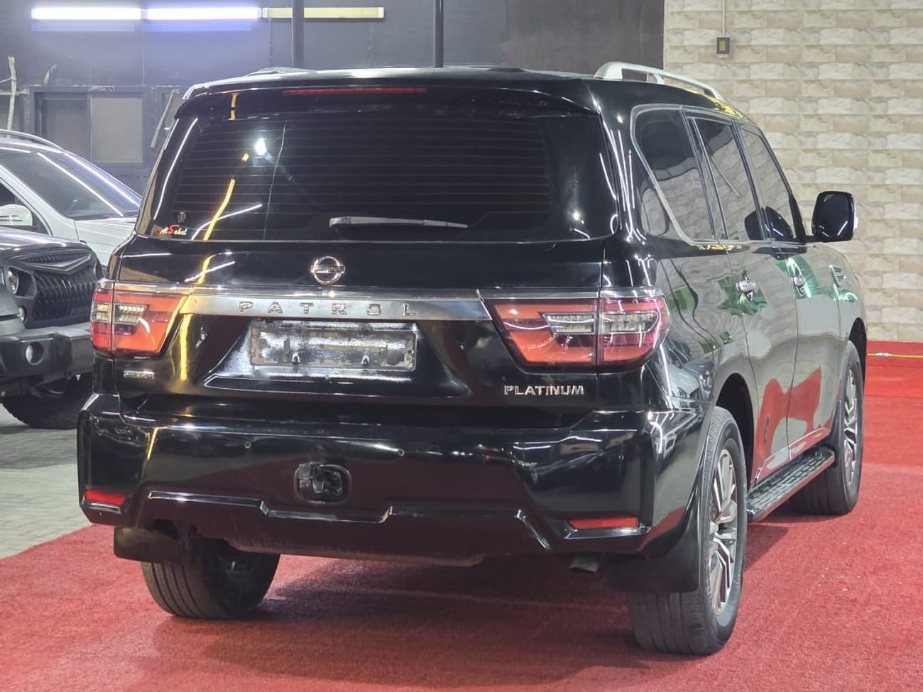Nissan Patrol LE Platinum 5.6L