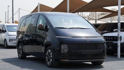 Hyundai Staria LUXURY