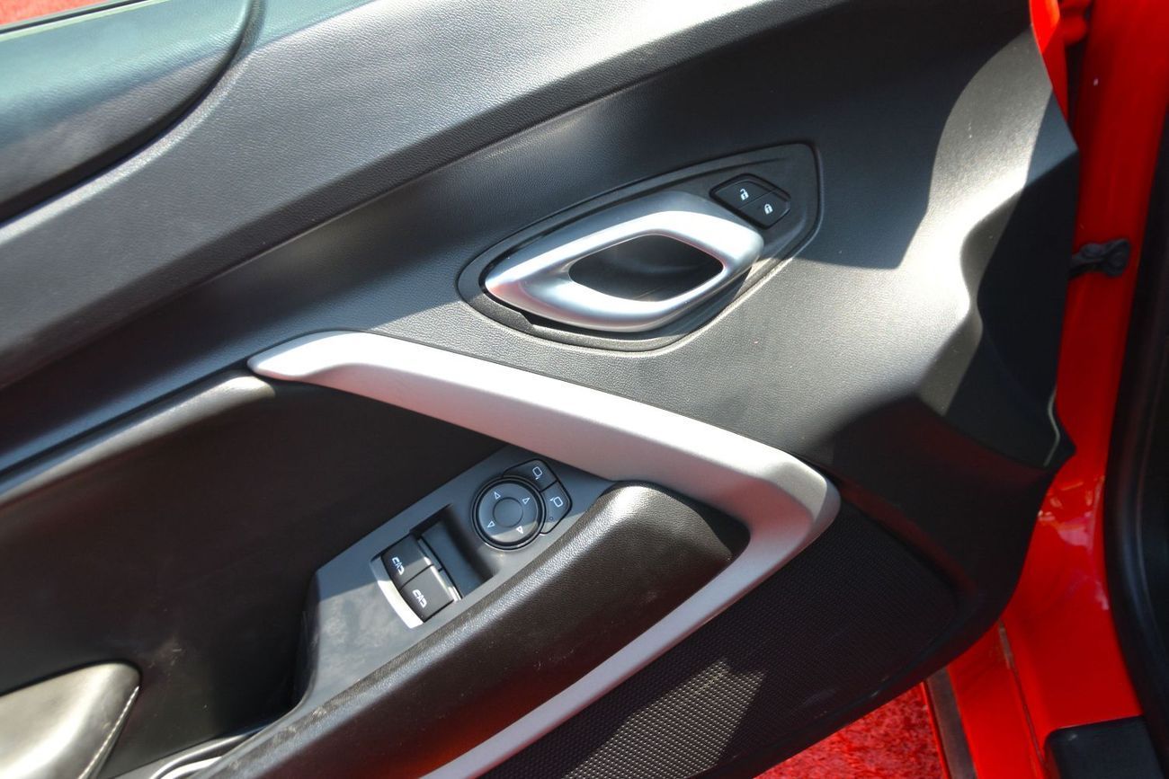 شيفروليه كامارو 1LT 3.6L (335 HP)