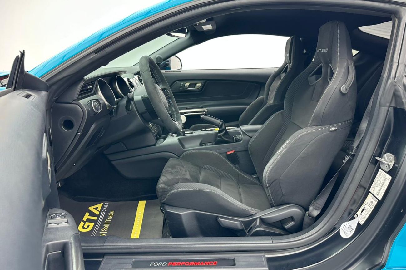 Ford Mustang 2017 Ford Mustang Shelby GT350, Ford Full Service History, Excellent Condition, GCC