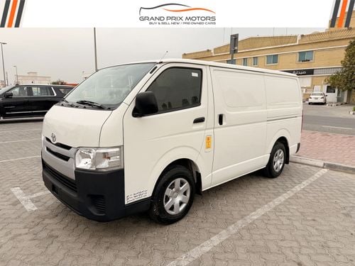 Toyota Hiace GL -Standard Roof  Panal Van 2.7L