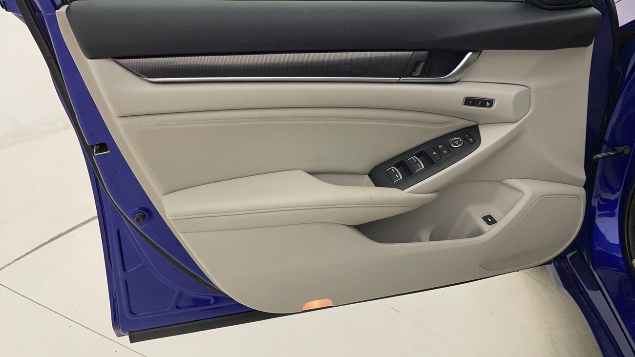 هوندا أكورد LX SPORT 2 | بدون دفعة مقدمة | اختبار القيادة في المنزل