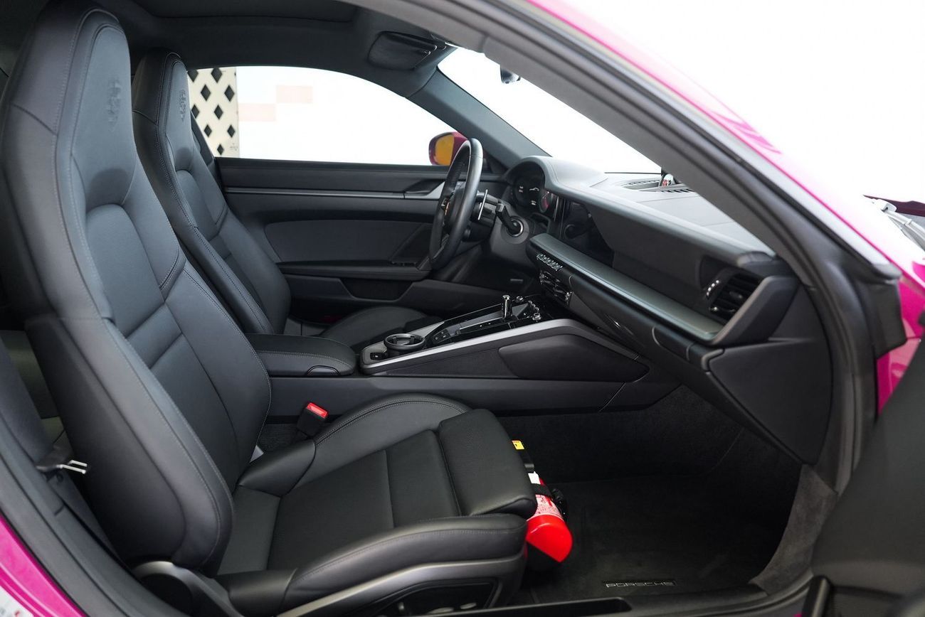 Porsche 911 Carrera S 3.0L (445 HP) Coupe