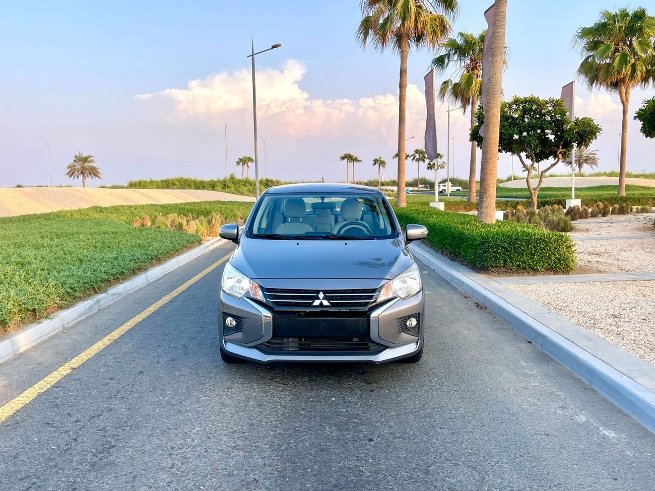 Mitsubishi Attrage GLX Highline Banking facilities without the need for a first payment