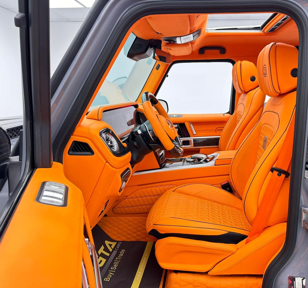 مرسيدس بنز G 63 AMG 2024 Mercedes Benz Brabus G900 Kit Rocket Edition, 1 Year Warranty Unlimited KM, Full Service Histor