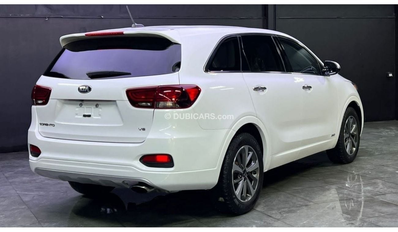 كيا سورينتو 2020 Kia Sorento 3.3L V6 AWD 4X4 - 7 Seater MidOption+ / Great Condition