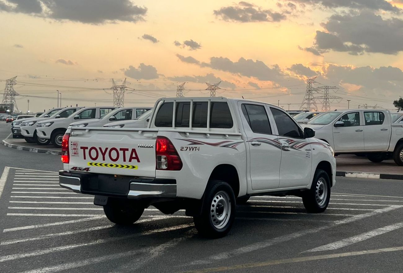 Toyota Hilux 2022 Toyota Hilux GL 2.7L V4 GCC - 4x4 AWD Original Paint - Patrol Automatic