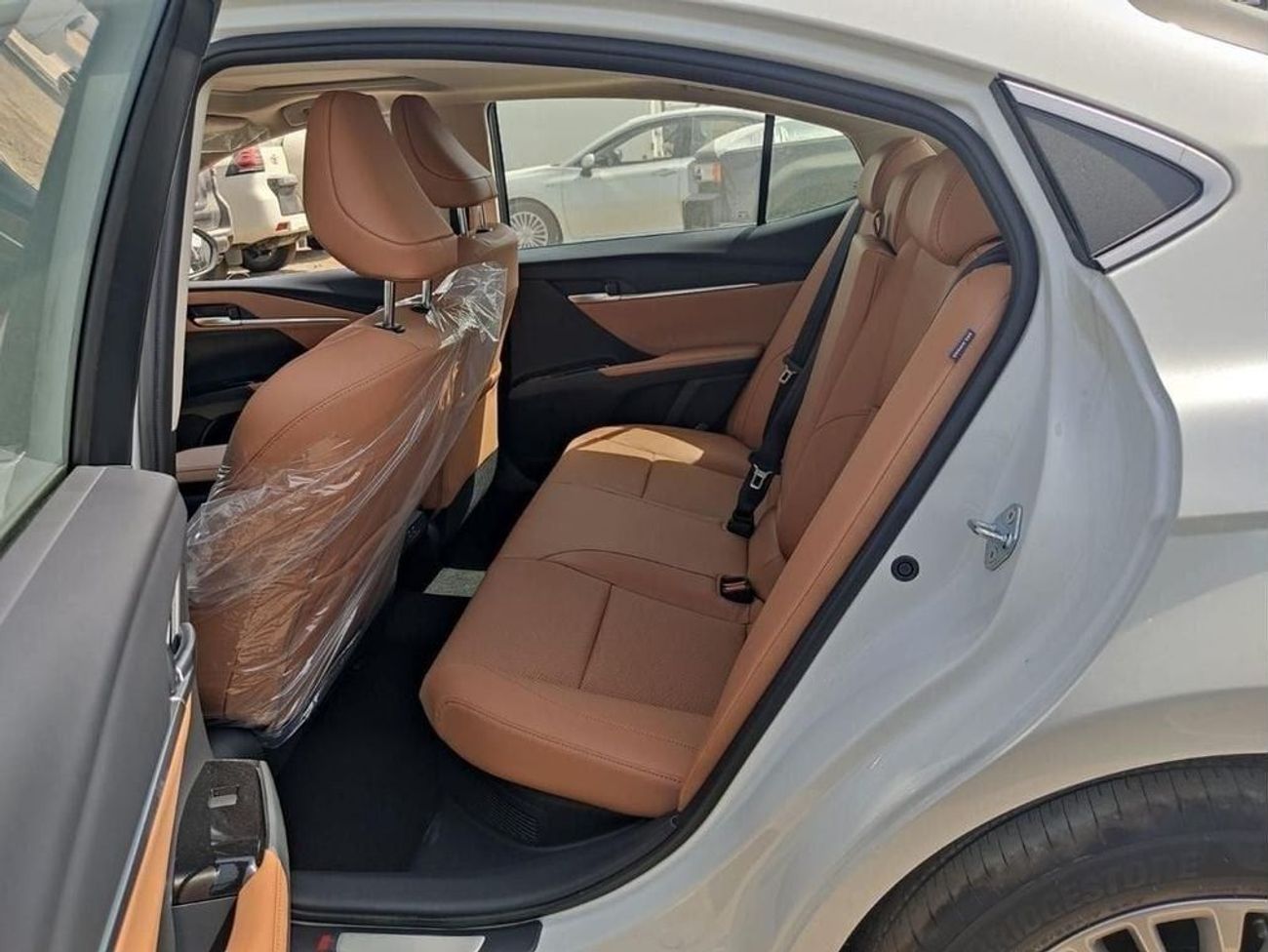 Toyota Camry Toyota Camry Twin engine 2.0 HGVP Deluxe 2024