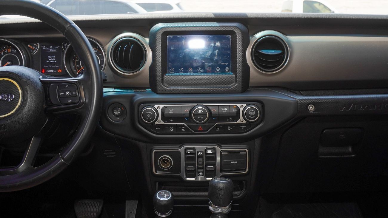 Jeep Wrangler Unlimited Sport