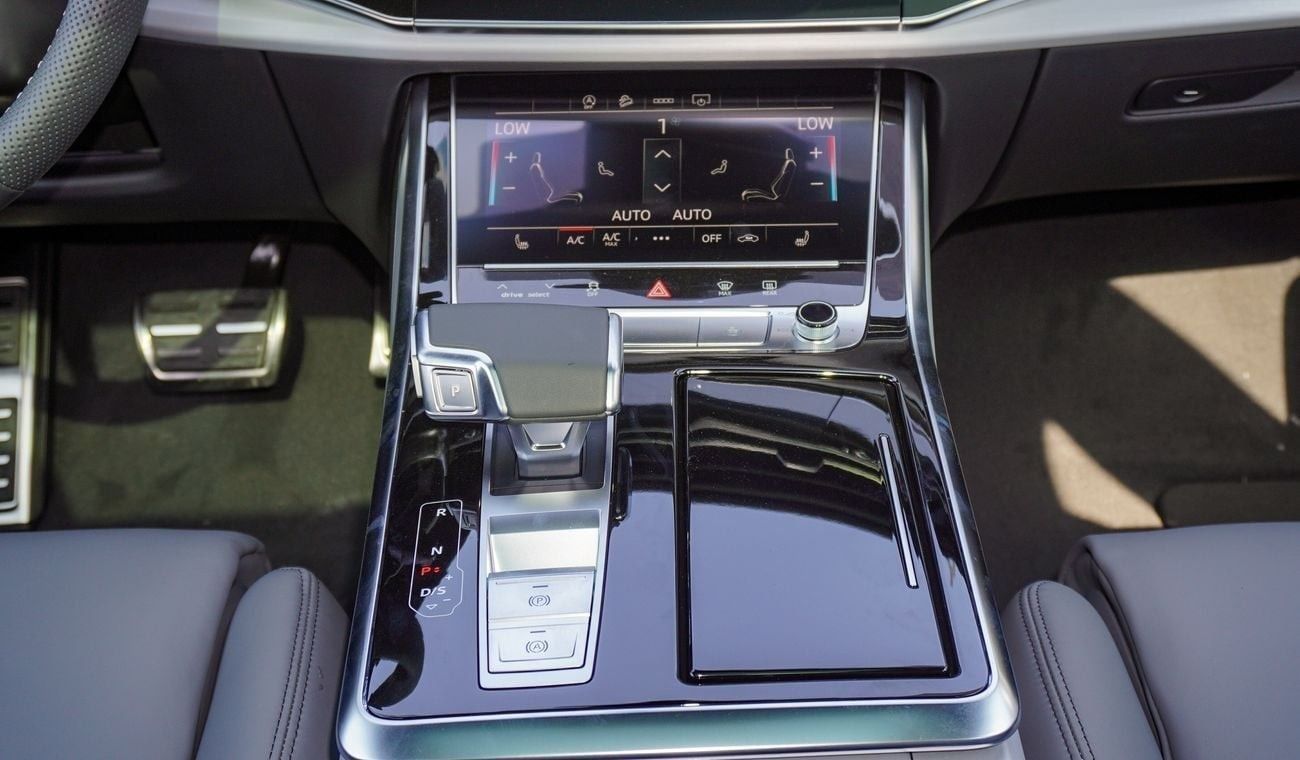 أودي Q8 SLine 55 TFSI Quattro