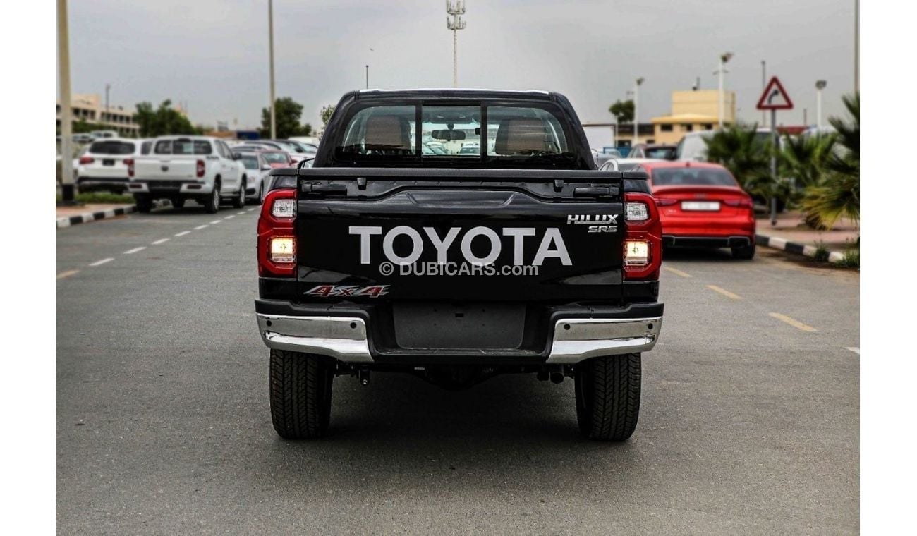 تويوتا هيلوكس Get 2023 Toyota Hilux 4x4 DC 2.8 SR5 - Black inside Maroon