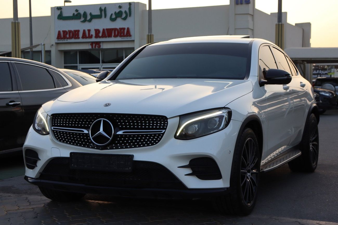 مرسيدس بنز GLC 250 4MATIC 2.0L Mercedes-Benz GLC250 Coupe / 2019 / GCC / Free Accident