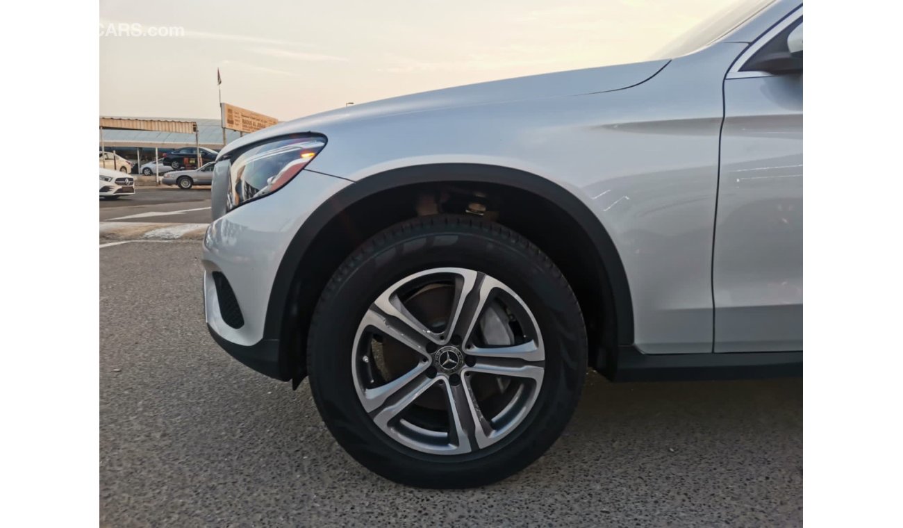 Mercedes-Benz GLC 300 MERCEDES BENZ GLC300 2019