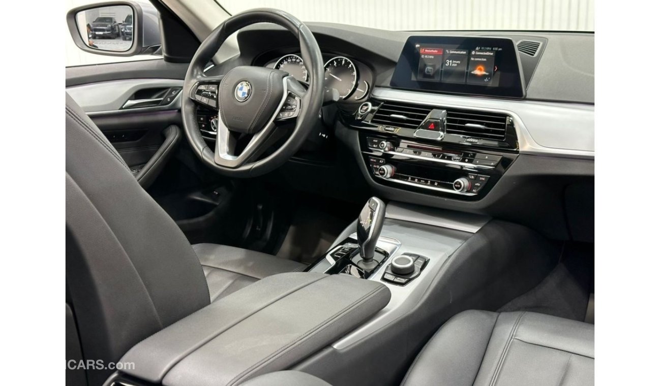 بي أم دبليو 520i Std 2020 BMW 520i, August 2024 BMW Warranty + Service Pack, Low Kms, GCC