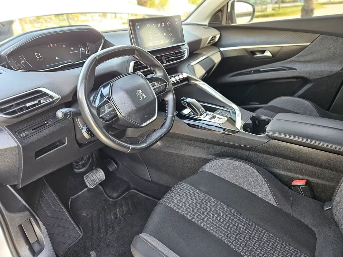 بيجو 3008 Active GCC Specs - Low Mileage Mid Sized Compact SUV